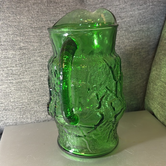 Vintage Green Rainflower Pitcher Anchor Hocking EUC - Picture 2 of 8